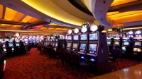 Vegas crest casino lobby